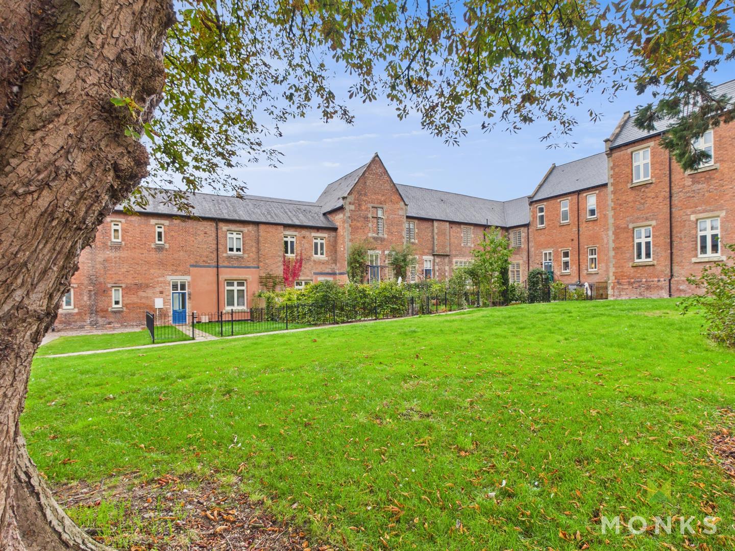 29 Oliver Road, Shrewsbury, SY3 5FX For Sale